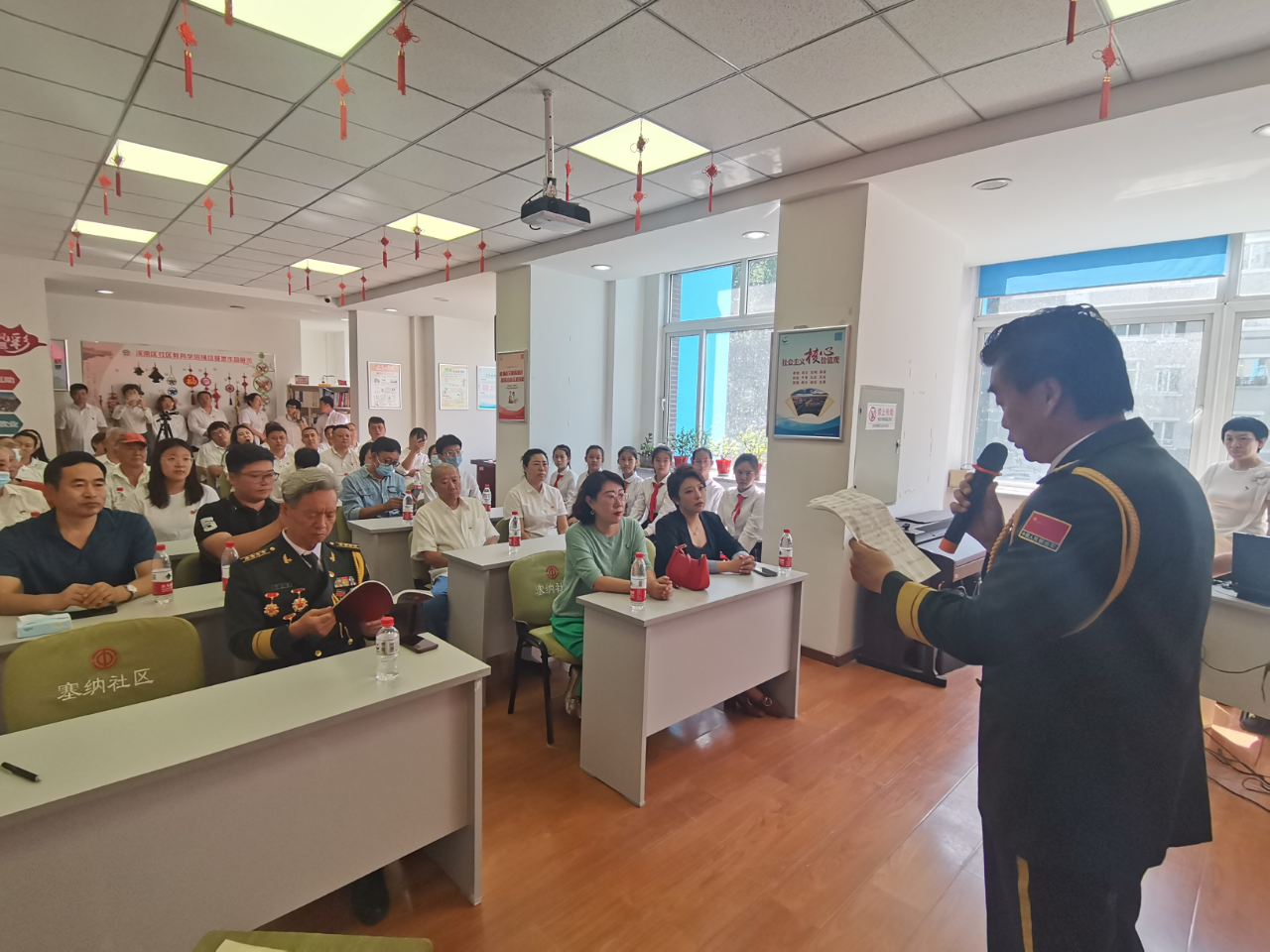 五三街道塞纳社区开展纪念中国人民抗日战争胜利78周年红色宣讲会