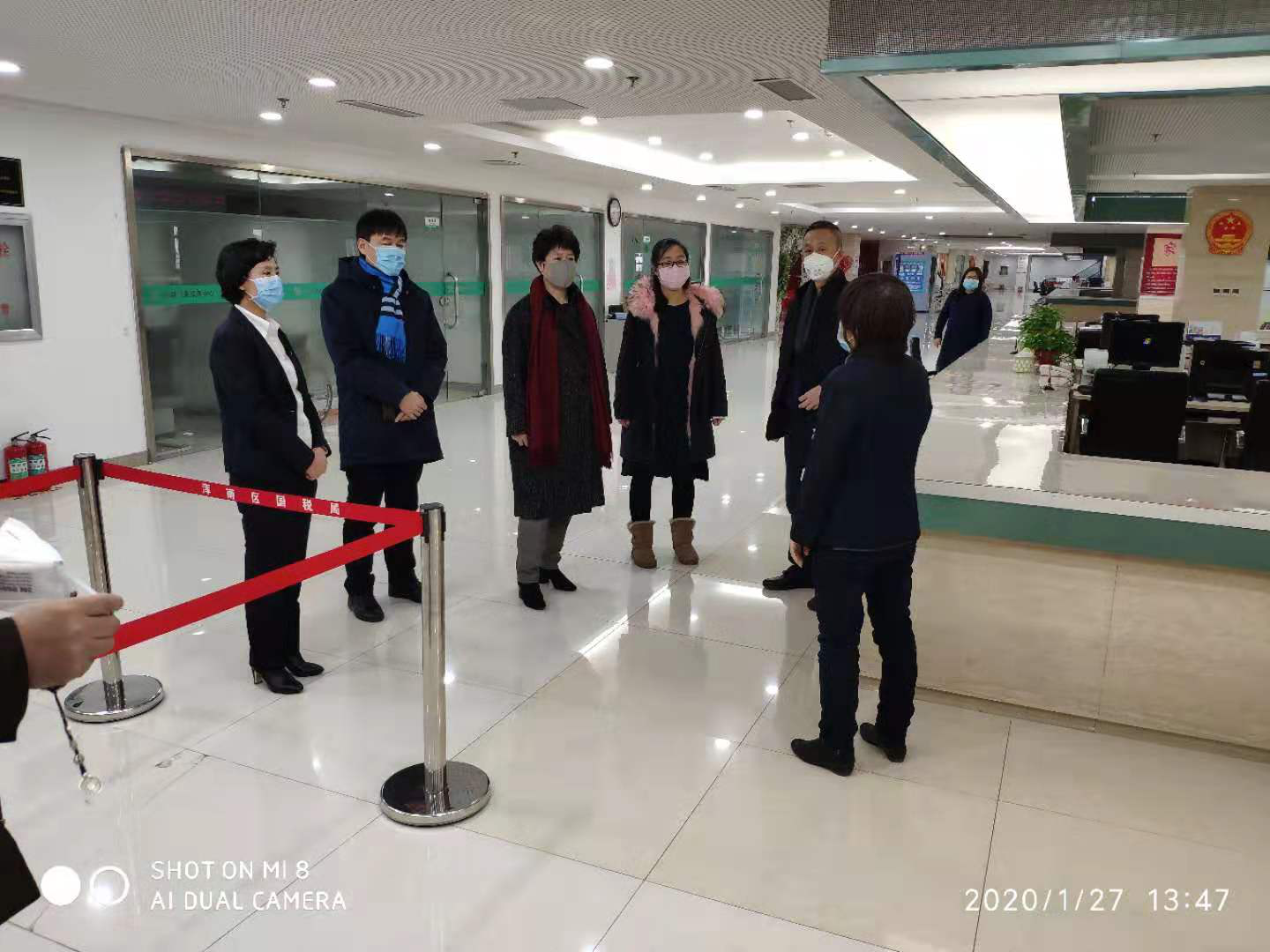 市民政局领导到浑南政务服务大厅开展春节走访慰问