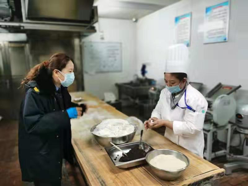 区市场局多措并举做好行政事业单位上班前的疫情防控保障