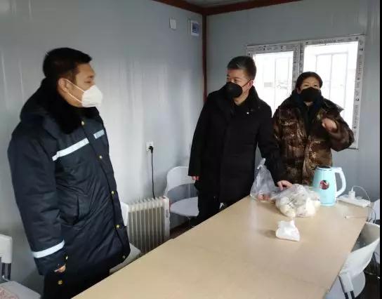 浑南区副区长王德军深入交通运输系统 督导检查疫情防控工作