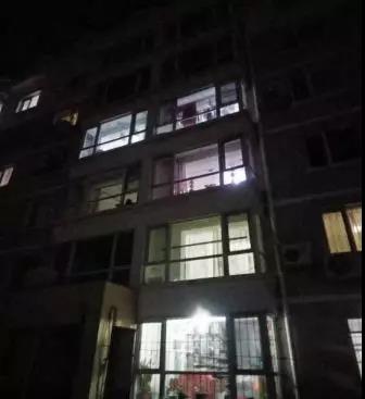 满堂街道：“查灯泡、结对子”满族风情小镇党组织防控疫情有新招