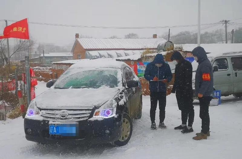 抗疫一线：人民战争靠人民