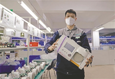 迈思医疗加班赶工40天产3200余台呼吸机战“疫”