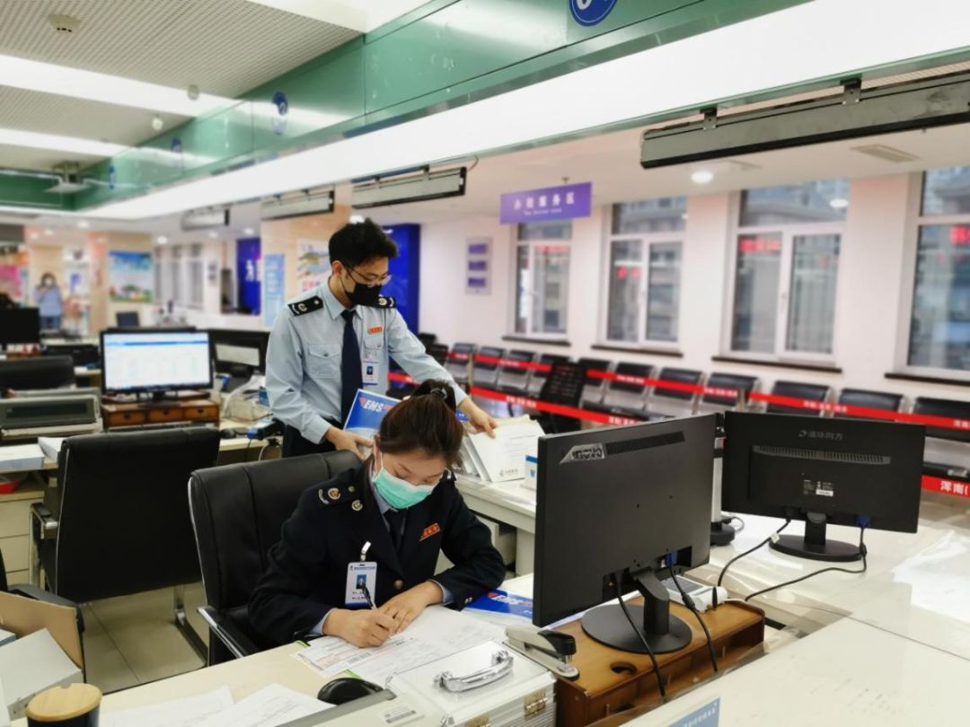 沈阳高新区税务局:优化“战时服务” 做企业复工的“护航员”