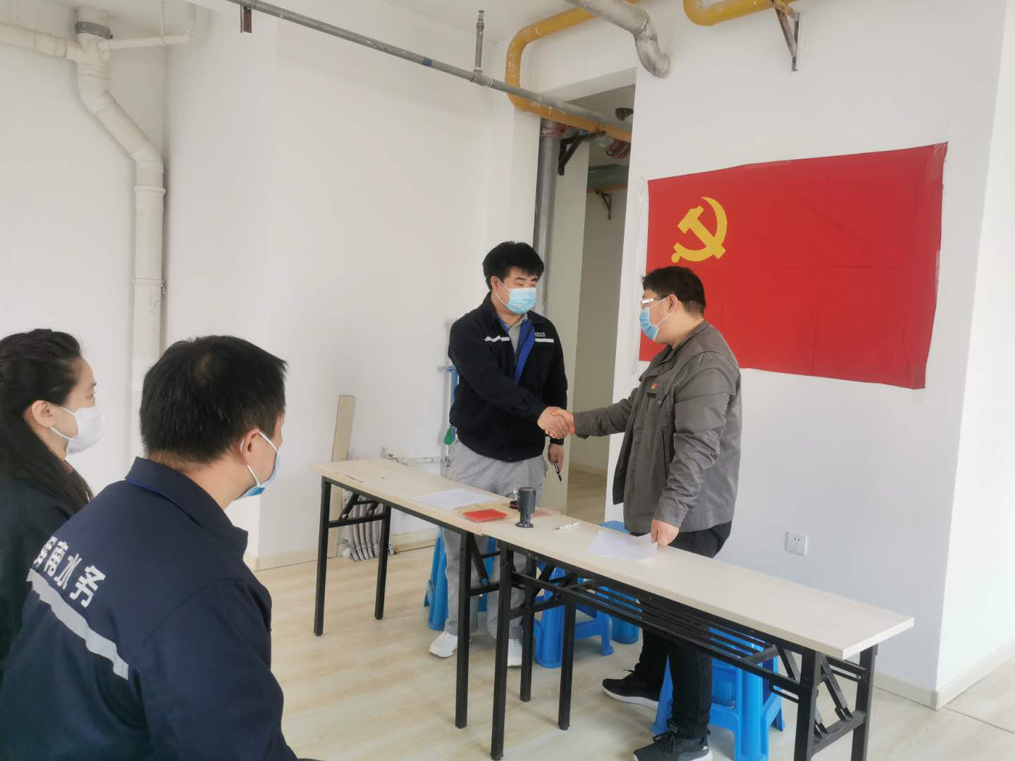 清洁沈阳 环境共享——文华苑社区党员奉献日活动