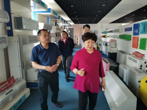 区政协主席周武到企业调研