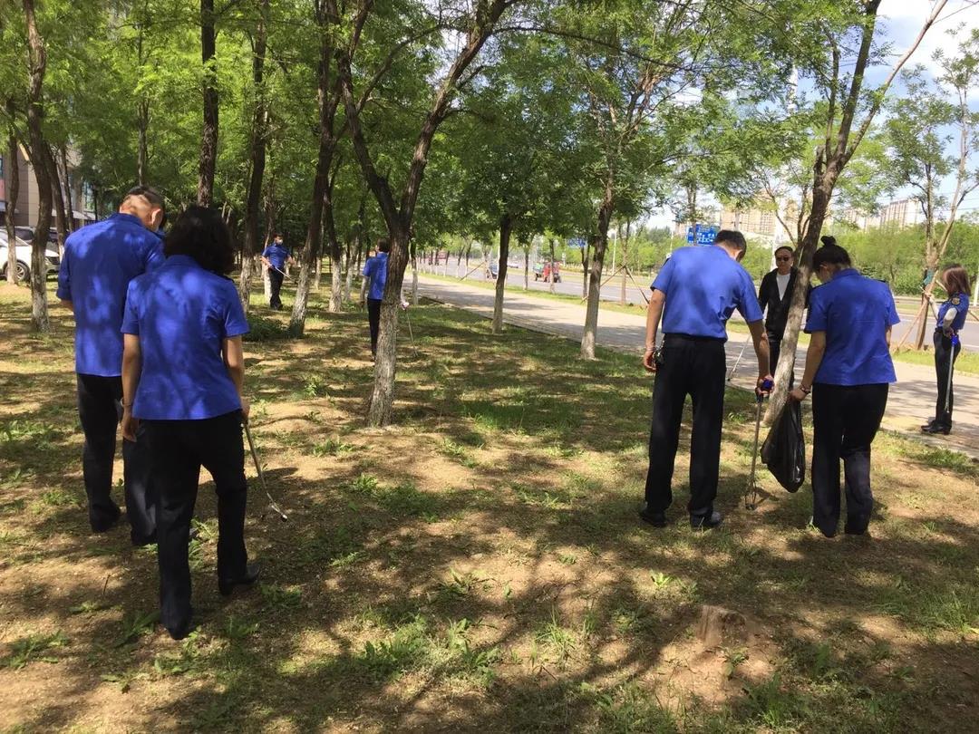 【志愿者服务】沈阳市浑南区：机关党员干部志愿者以实际行动助力创城