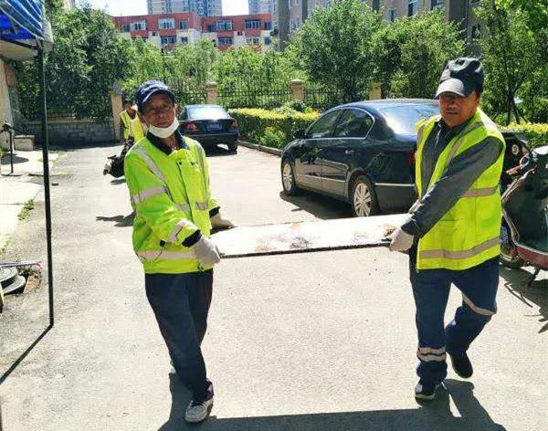 区委常委、宣传部部长、区创城指挥部常务副总指挥刘凤楠到浑河站东街道调研...