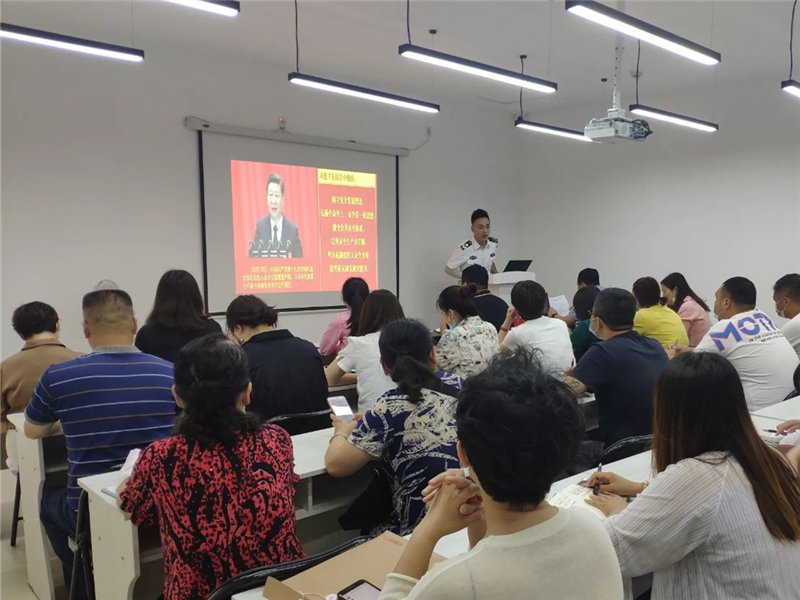 区民政局召开养老服务机构安全培训工作会议