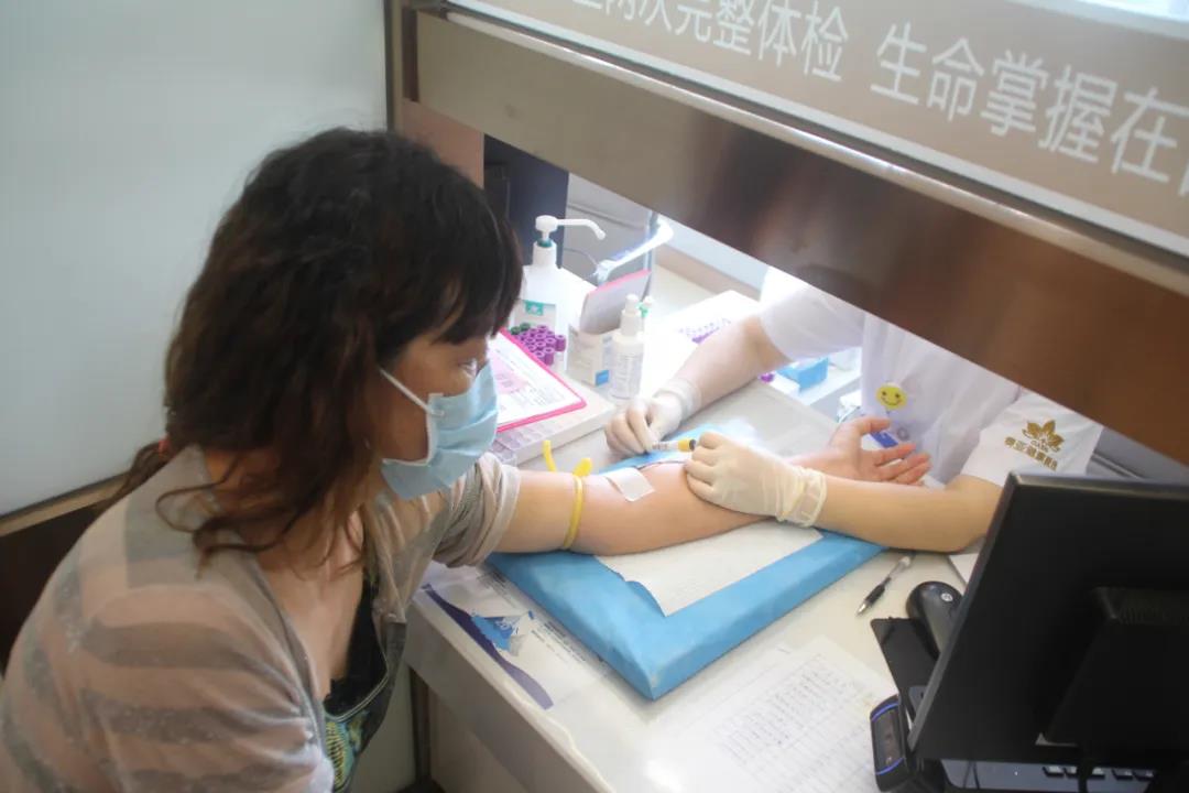 区委政法委：为29名见义勇为先进个人免费体检