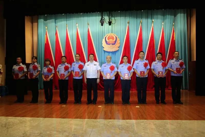 【红色映象】辽宁沈阳市浑南区公安分局举行庆“八一”优秀复转军人岗位标兵...