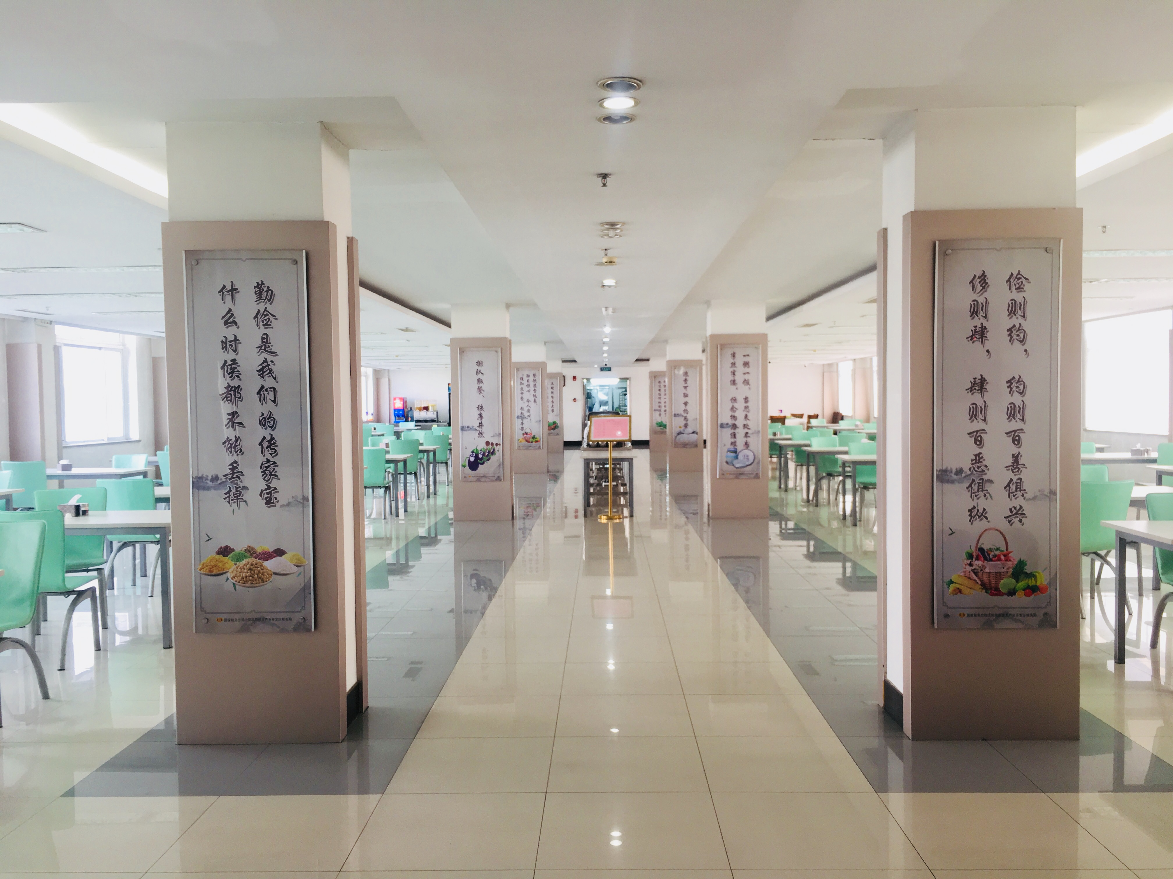 高新区税务局多管齐下 有力制止餐饮浪费行为