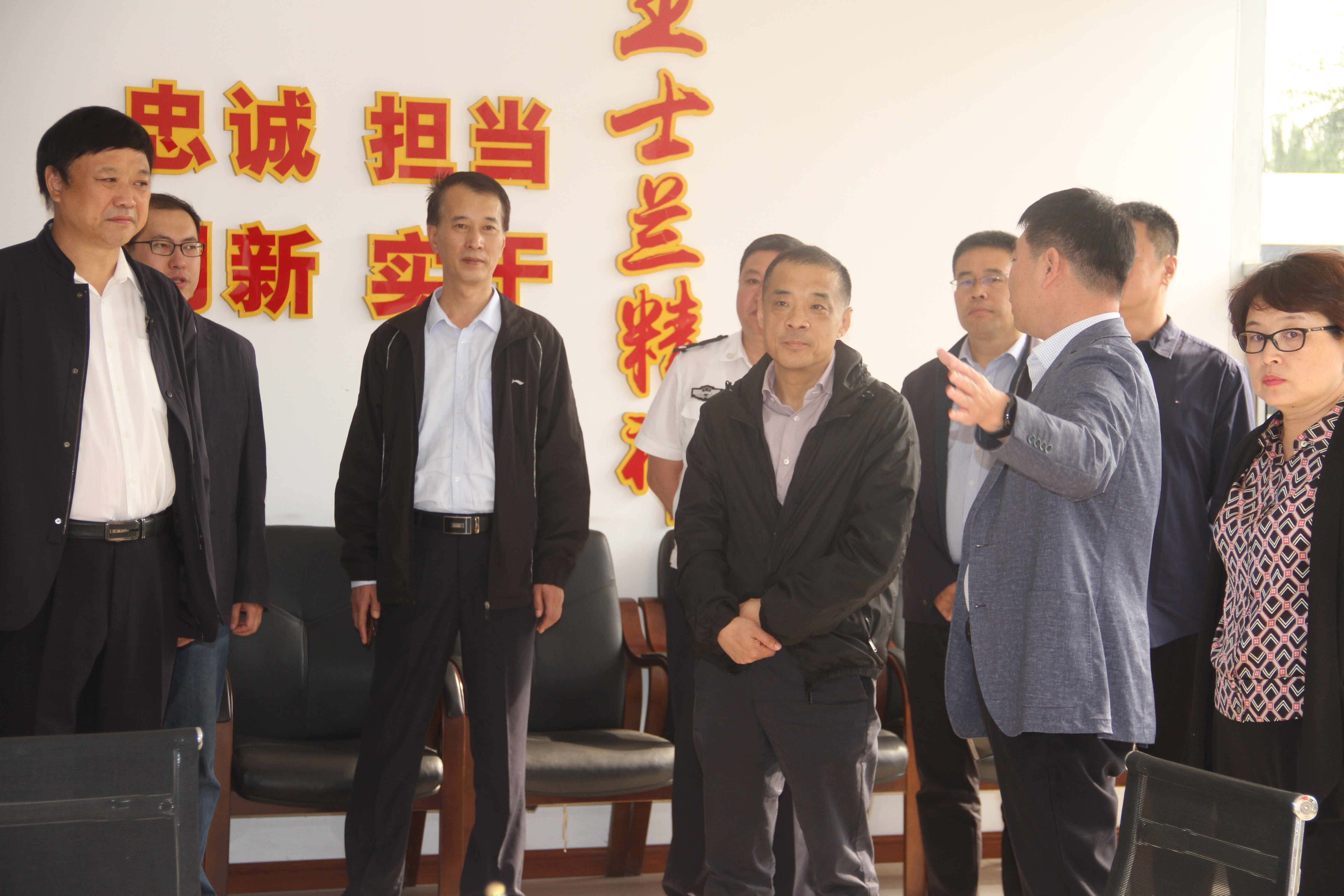 区政协委员视察我区评理说事工作