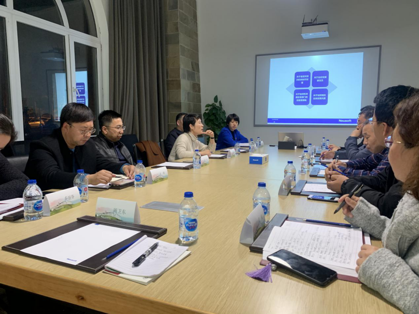 浑河站东街道开展“送营商政策进企业”系列党日活动