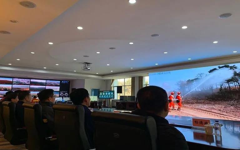 棋盘山举行森林火灾灭火救援联合演练