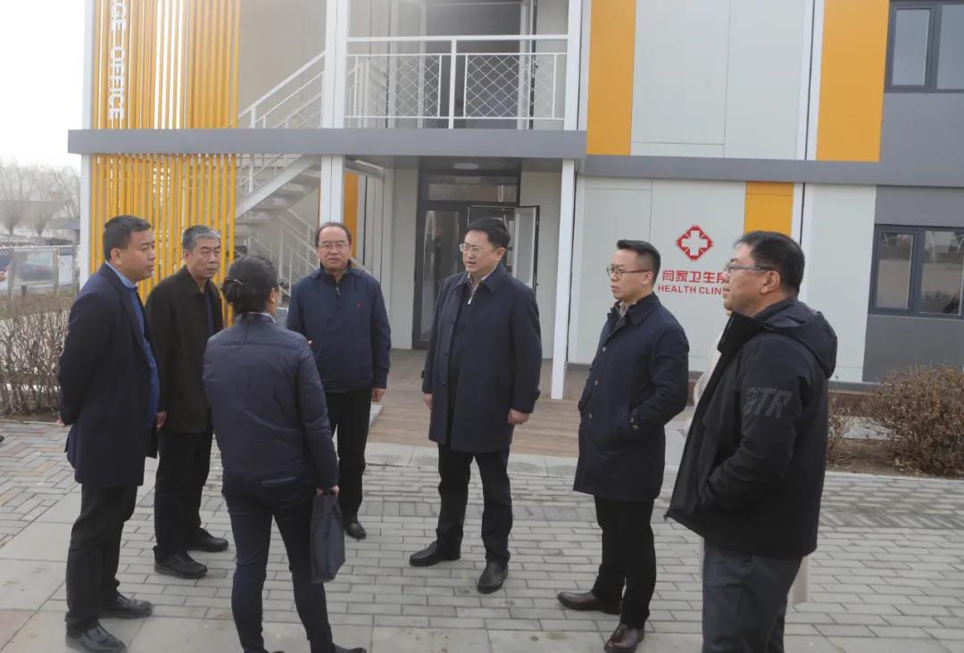 区委主要领导到满堂街道调研土地深翻、社区用房及卫生室建设情况