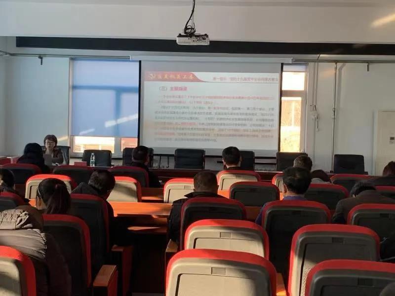 区委宣讲团走进祝家街道开展《学习贯彻党的十九届五中全会精神》理论宣讲