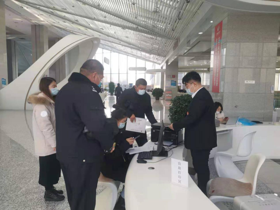 浑南会客厅、区政务服务中心：疫情防控“精心” 业务办理“放心”