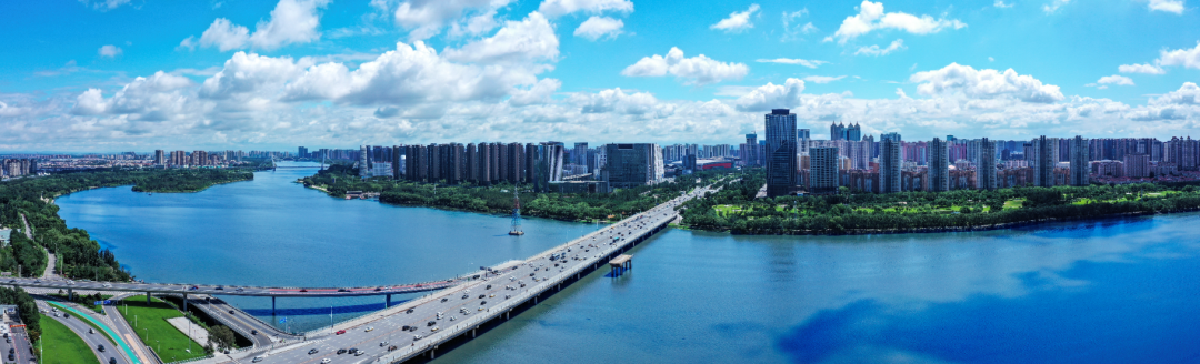 专题报道：《区政府工作报告》解读（一）：以优化营商环境为基础 深化重点...