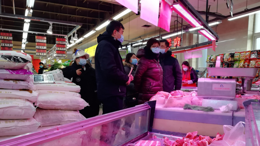 区发改局：强化监管保障市场稳定