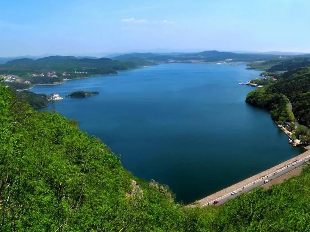 专题报道：《区政府工作报告》解读（五）——以绿色发展为导向 营造生态宜...