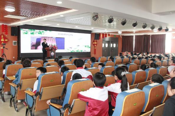 浑南区开展“护苗行动”进校园活动