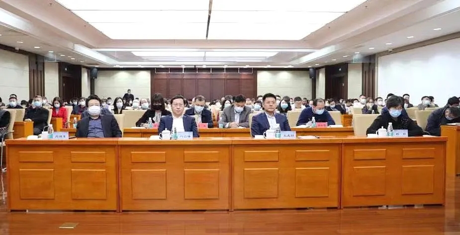 沈阳高新区举行首次“高新讲堂”培训课暨开班仪式