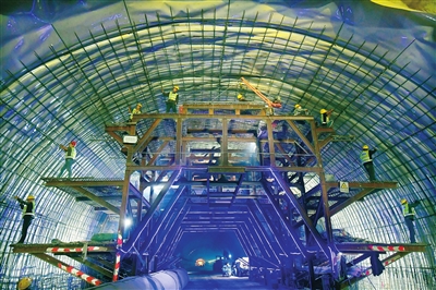 棋盘山隧道计划10月贯通