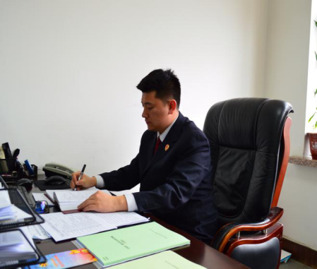 【教育整顿·岗位之星】为民解忧——谢金池甘于奉献勇向前