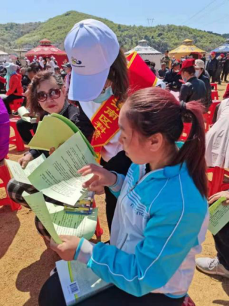 区科协开展科普下乡志愿服务活动