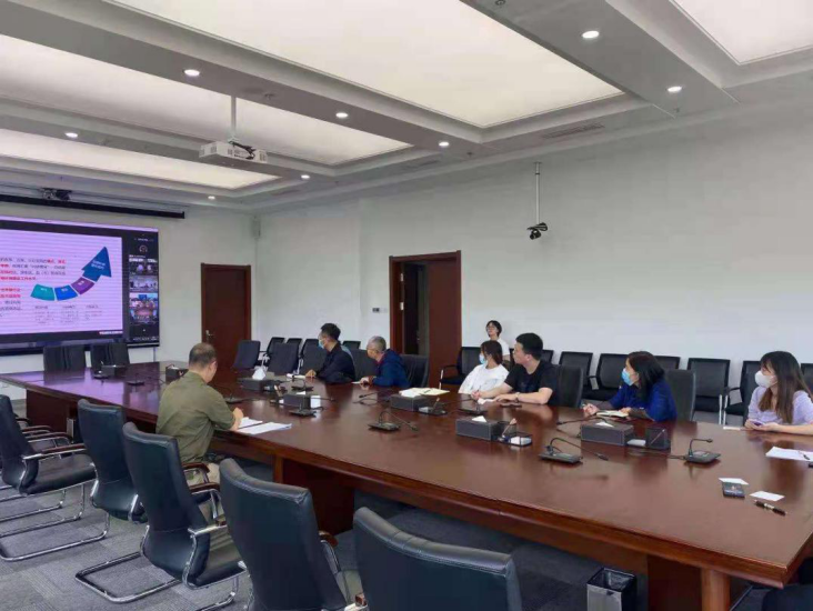 区营商局开展营商环境评价培训活动