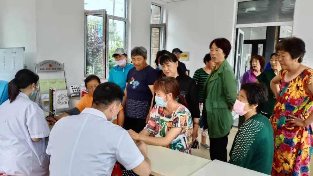 【学史力行】区委统战部开展送医下乡活动