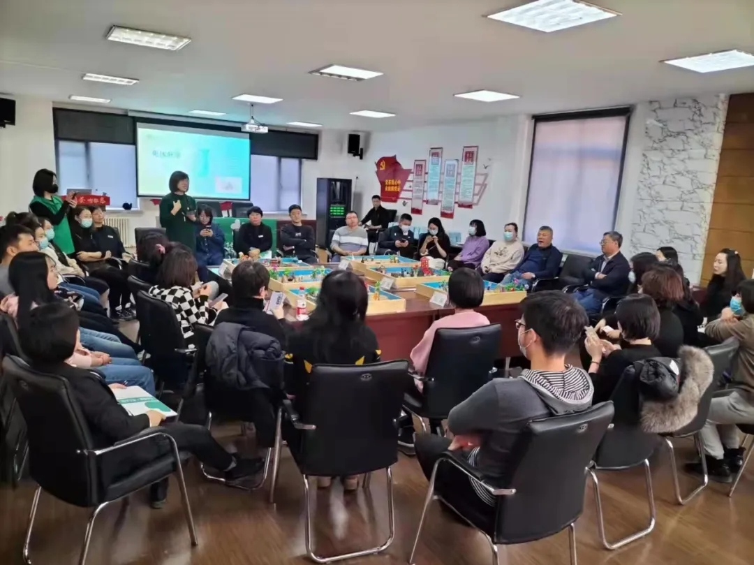 区委政法委：开展团体心理辅导 关爱职工心理健康