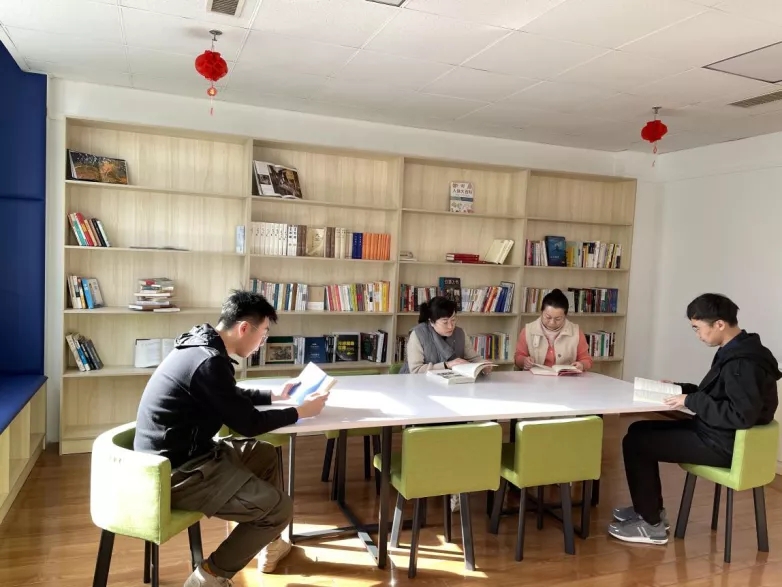 浑南区司法局打造“书香司法”新文化