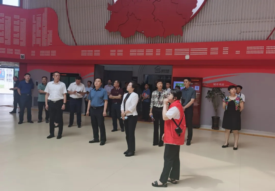 营口市委宣传部考察团到区新时代文明实践中心考察调研