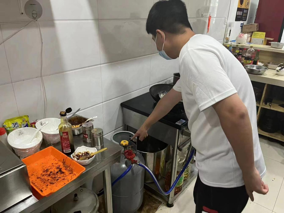 【深入践行“两邻”理念】恒大江湾社区：践行“两邻”理念 频出“实招儿”