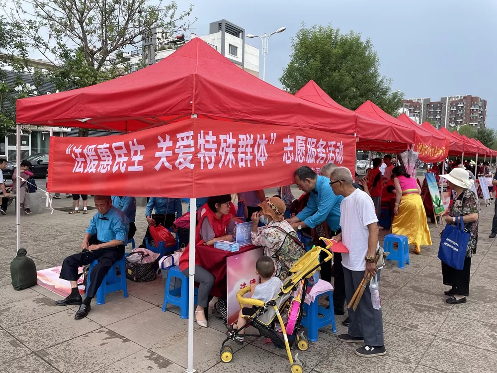 区司法局开展“法援惠民生 关爱特殊群体”志愿服务活动