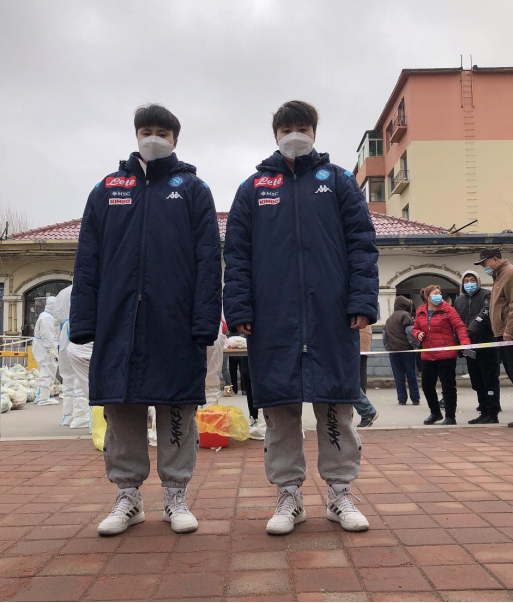 “我们要去！”00后双胞胎姐妹防疫一线做志愿者