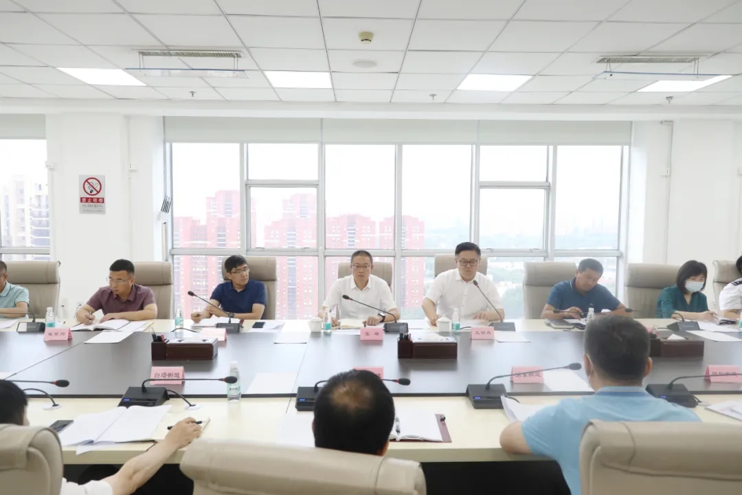 我区召开创城工作调度会议