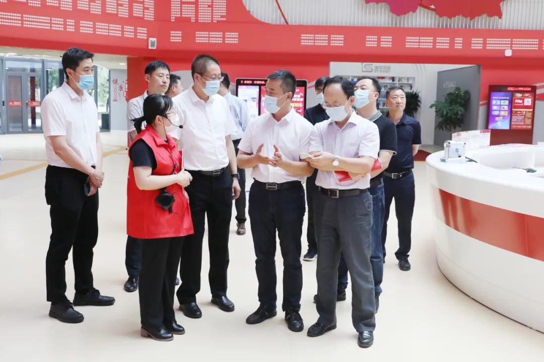 省委宣传部副部长、省文明办主任刘伟才到浑南区调研指导工作