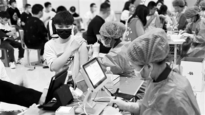 “一老一小”疫苗接种更重细节