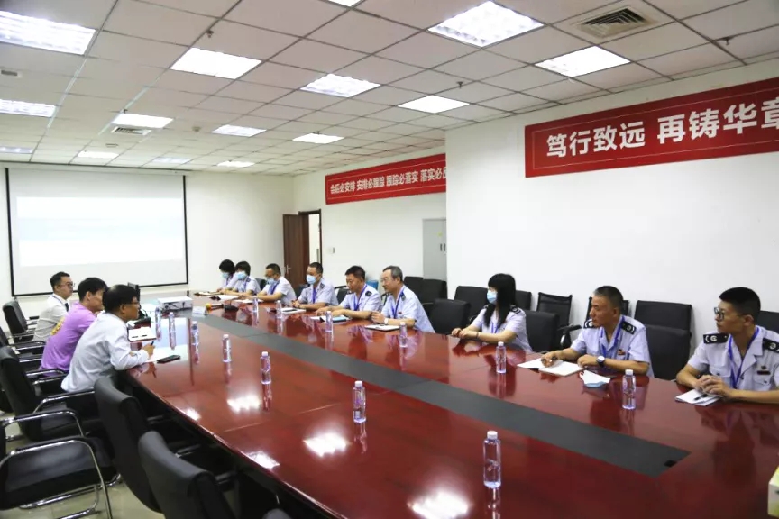 高新区税务局：走访企业送政策 问需问计解难题