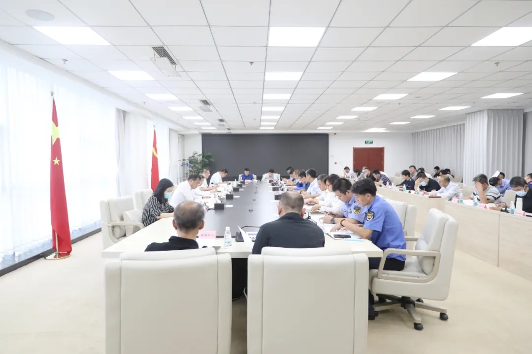 我区召开创城、创卫和城市精细化管理工作调度会议