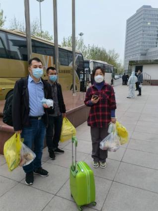 驰援“兄弟区” 防疫不停息