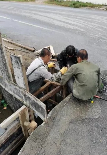 东湖街道：政企合作开新局 互利双赢谋发展
