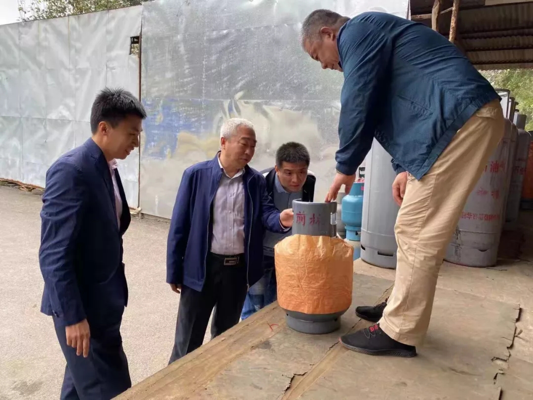 区委组织部部长李东江到李相街道检查督导安全生产和疫情防控等工作