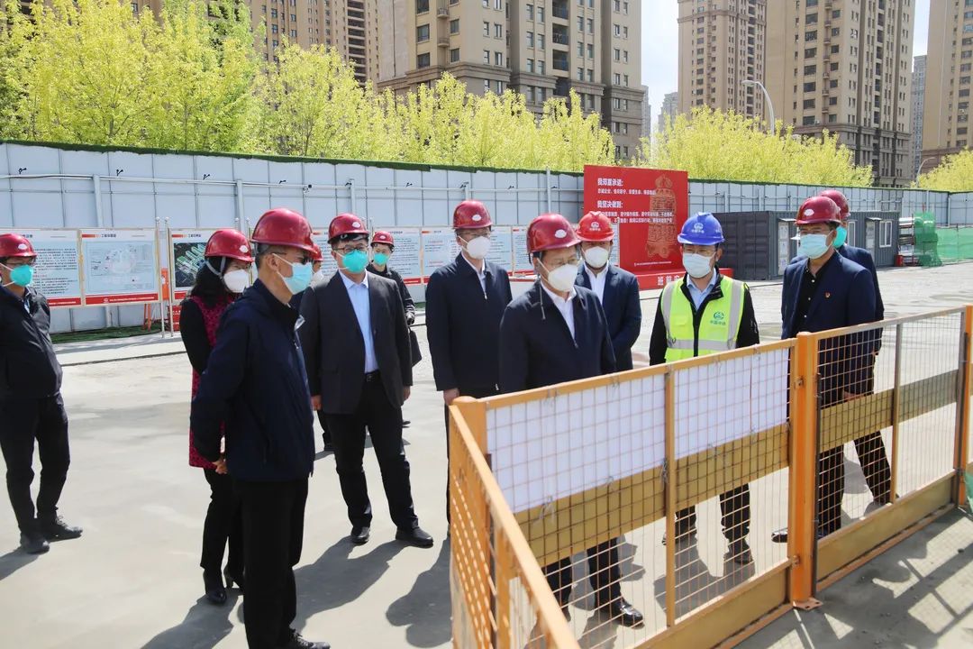 区委书记闫占峰检查我区安全生产及疫情防控工作