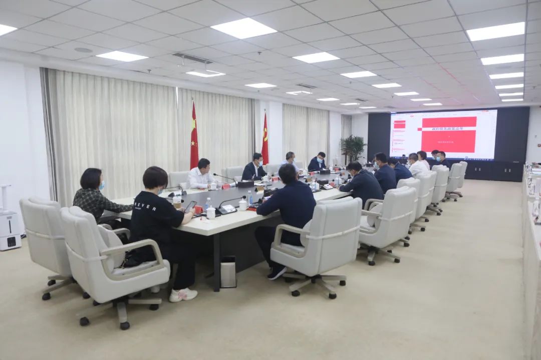 我区召开地方政府债务管理专题培训会议