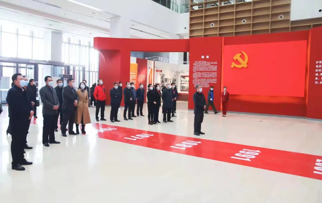 我区开展中国共产党成立100周年主题展览参观见学活动