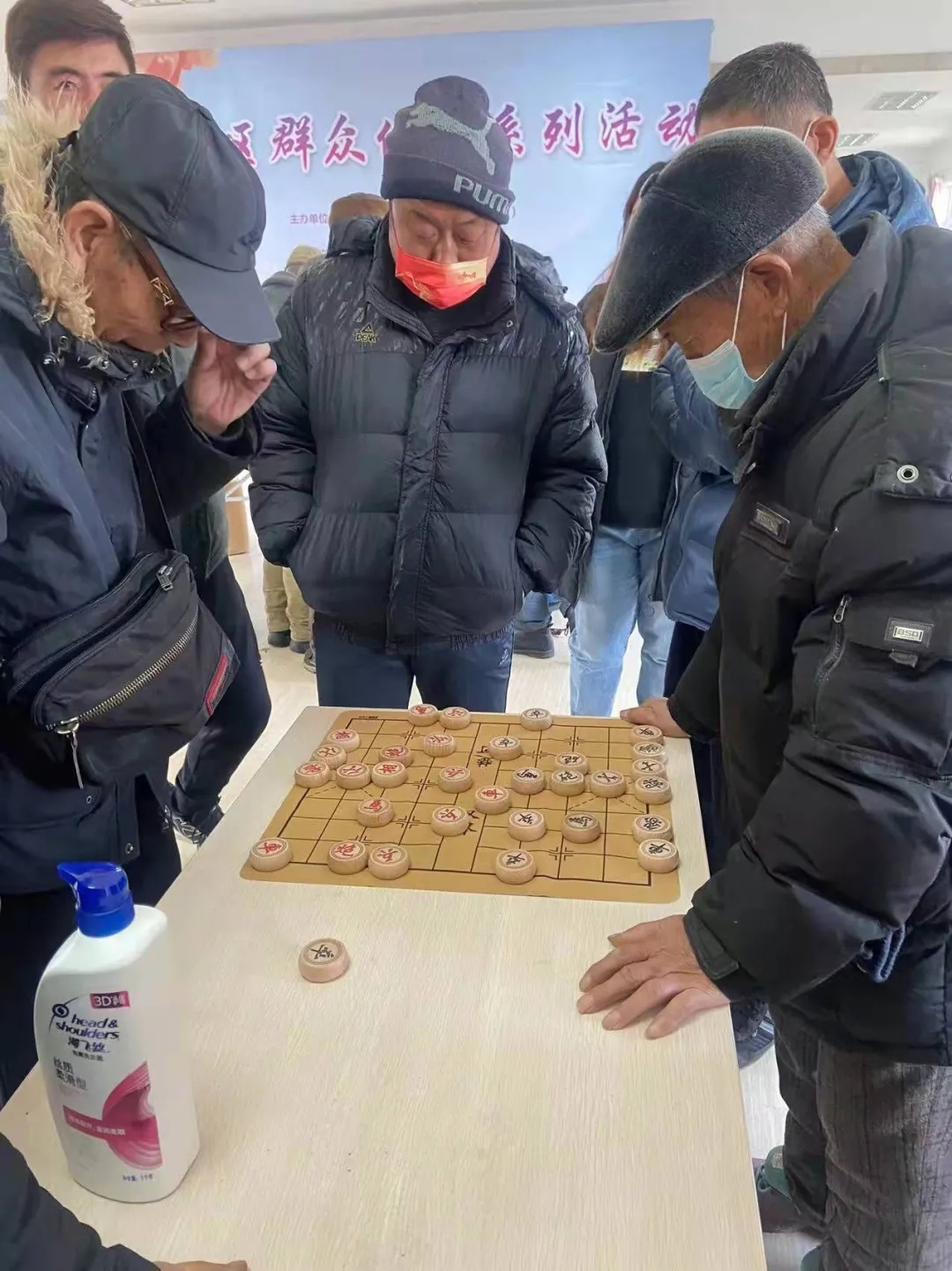 祝家街道：以邻为伴 乐在“棋”中